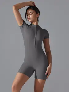 Women's Plus Size Elastic Sporty Yoga Jumpsuit Set, Plain Zipper High Neck Short Sleeve Tight Fit, Cycling & Home Workout Wear, Sporty Comfy Jumpsuit, Sports Jumpsuits