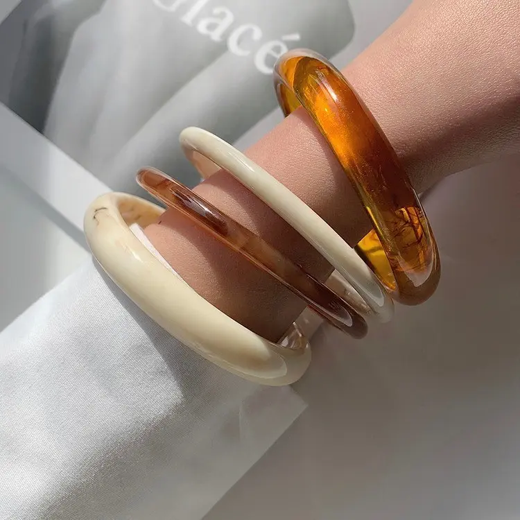 4/6pcs Vintage Resin Amber Acrylic Bangles Set, High-Quality fashion jewelry Texture Bracelets, Fashionable Multifunctional Jewelry for Women, Daily Wear Accessories hip hop style jewelry