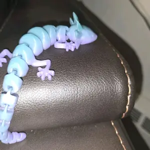 articulating axolotl Decor Print Decoration