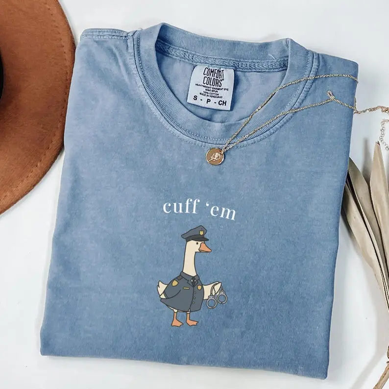 Comfort Colors Funny Police Goose Shirt, Cute Cop Graphic Tee, Law Enforcement T-Shirt, Police Officer Gift, Father’s Day Outfit, Humor Patrol Top