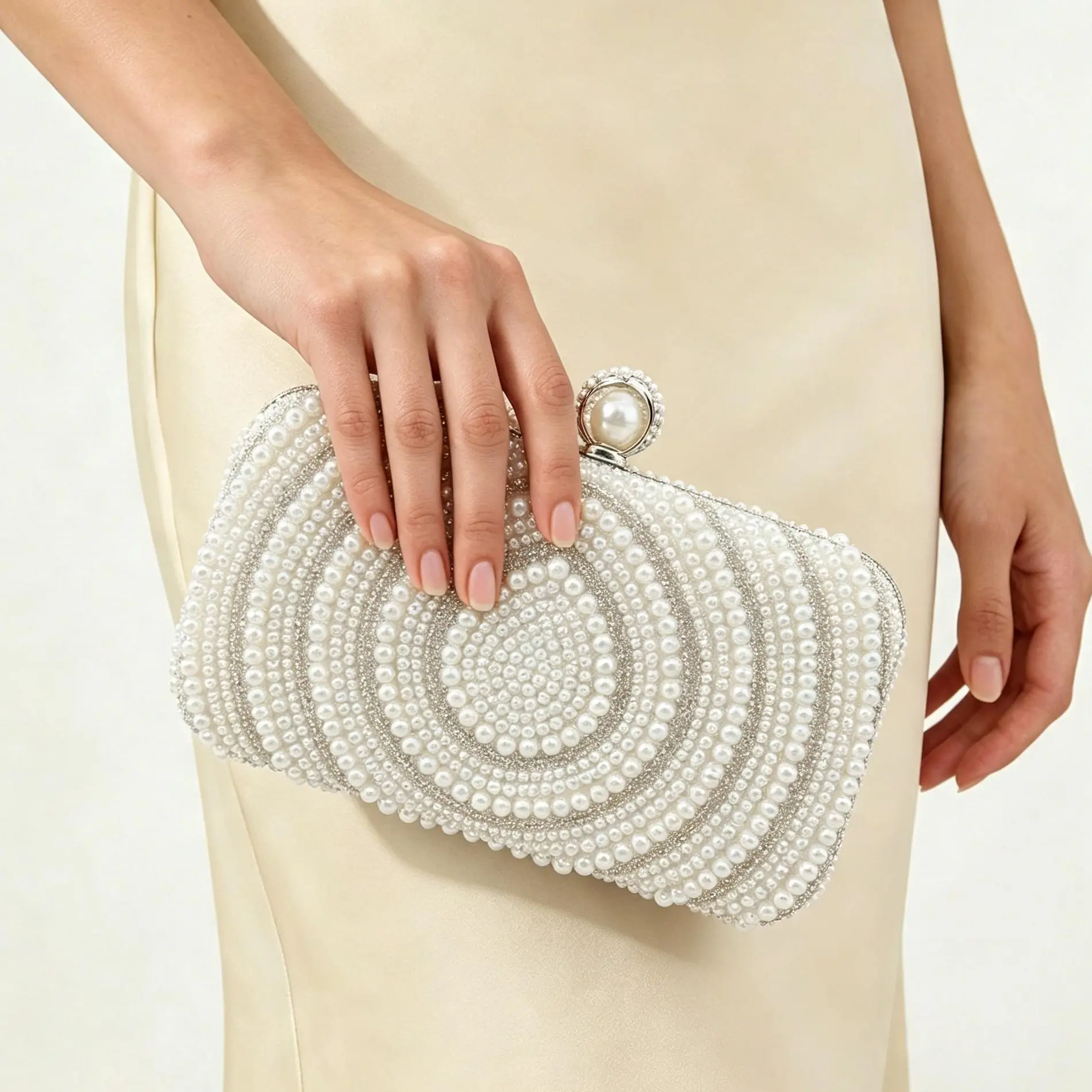 Elegant Faux Pearl Beaded Rhinestone Embellished Rectangular Hard Shell Evening Clutch Bag for Women, Detachable Metal Chain Strap Crossbody Shoulder Bag, Premium Bridal Accessory for Wedding, Prom, Cocktail Party, Banquet
