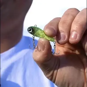 Artificial Fishing Lure, 3D Fish Shaped Fake Fishing Bait with Barbed Hook, Fishing Accessories for Outdoor Fishing