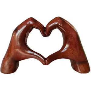 Heart Hands Sculpture, Mother's Day Heart Statue, Resin Gesture Decoration, Love Finger Statue Wedding Decoration, Abstract Art Wedding Home Office Desktop Gifts Ornament