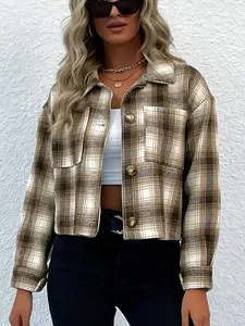 It is a short brushed plaid shirt jacket in earthy tones, with a cropped shirt-style design. It has a casual, trendy vibe and is suitable for everyday outings, casual dates, and similar occasions.