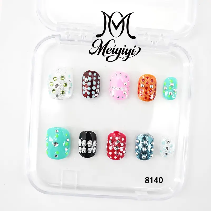 .DP.8140.Short niche wearable nails .DP.8140.Short niche wearable nails