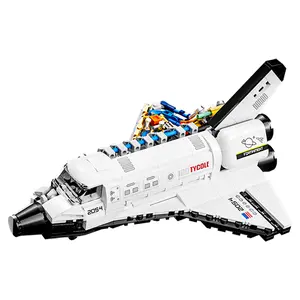 Space Shuttle Adventure building kit, cool toys, suitable for boys and girls who love rockets and creative fun