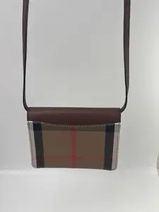 Pre-owned BURBERRY leather Shoulder Bags woc