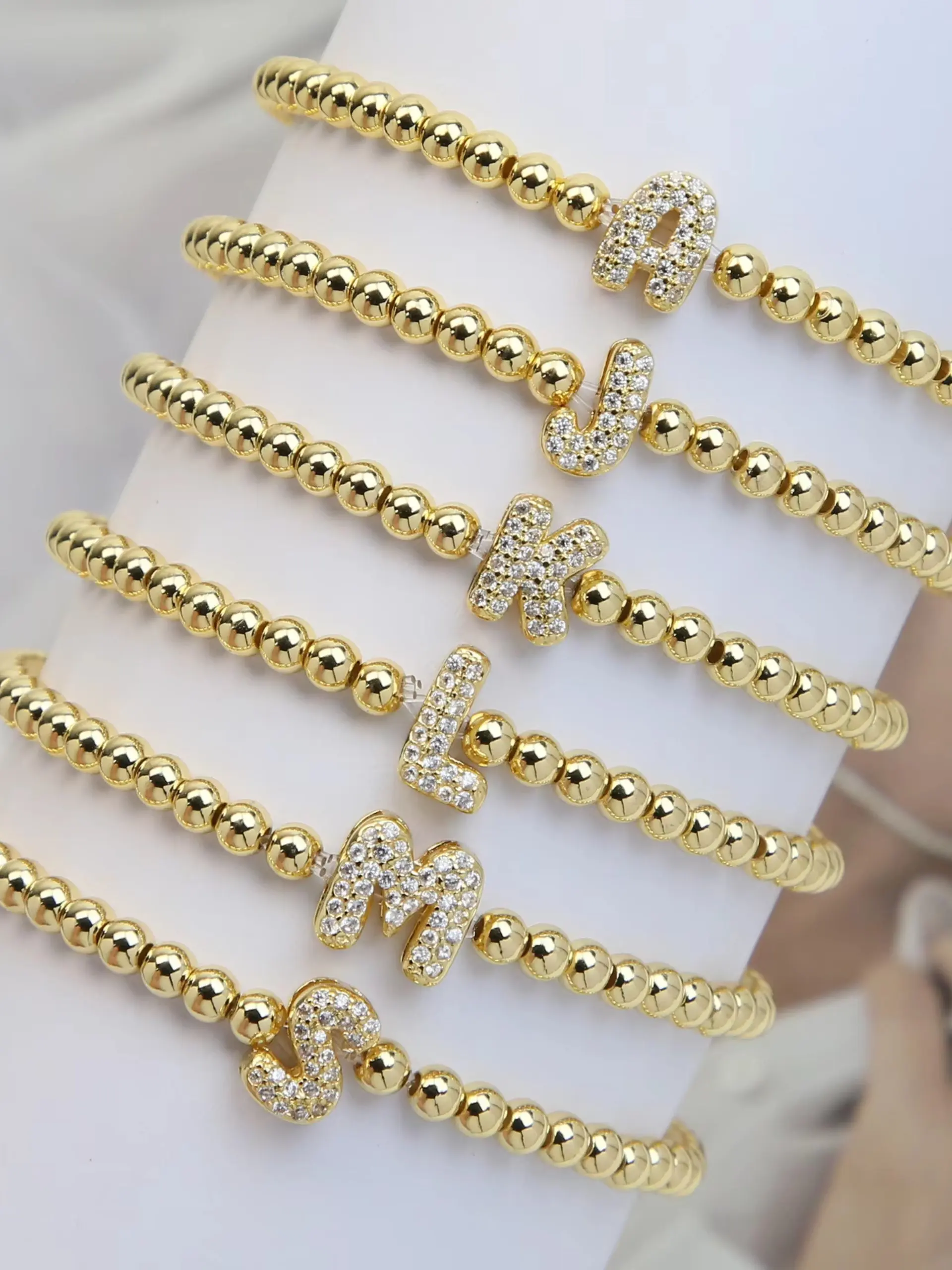Exquisite Initial Letter Bracelet Bubble Beaded Design 26 Letters Adjustable Bracelet for Women & Men, Fashion Jewelry for Party, Daily Clothing Decor, Trendy Jewelry for Anniversary Valentine's Day Gift Adjustable Fit Bangle, Bead Bracelets
