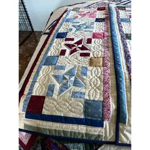 Amish quilted table runner