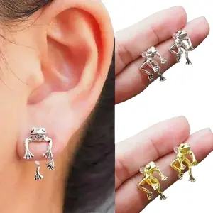 Punk cute simple frog earrings fashionable niche trend animal couple accessories Punk cute simple frog earrings fashionable niche trend animal couple accessories