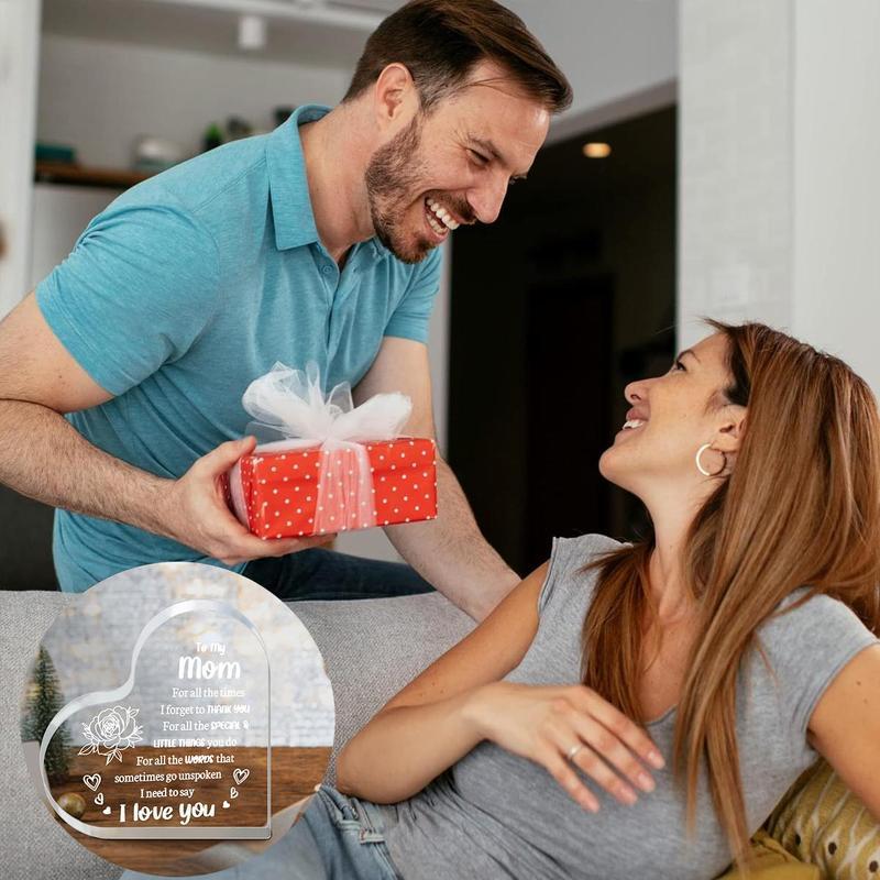 Heart Shaped Love Mom Acrylic Block keepsake Flower & Letter Pattern Decorative Ornament, Inspirational Creative Ornament, Christmas Gifts for Mom