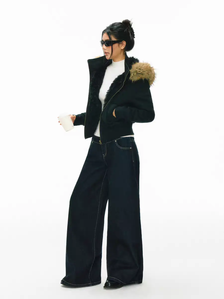 [Limited Time Off Season Clearance] F426 American Retro Short Bomber Jacket with Asymmetric Zipper and Detachable Fur Collar — Slim Fit Anti-Bloat Warm Winter Outwear for Women