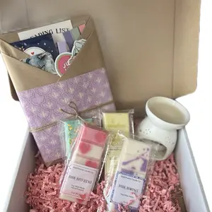 A Scent Story Box - Blind Date with a Book Box & Bookish Theme Soy Wax Melts Gifts Wax Burner with Regency Romance, Secret Garden, Mr. Darcy's Library Scents