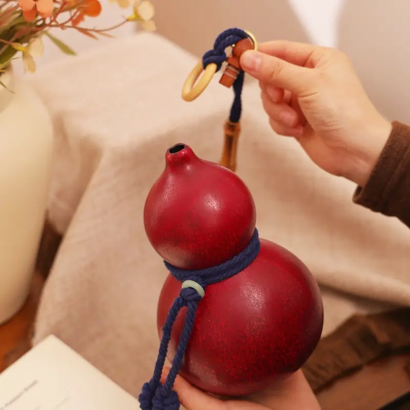 Handmade Natural Gourd Drinking Flask Bottle Portable Whiskey Flask for Travel Camping Outdoor Traditional Craft Lightweight Unique Organic Shape