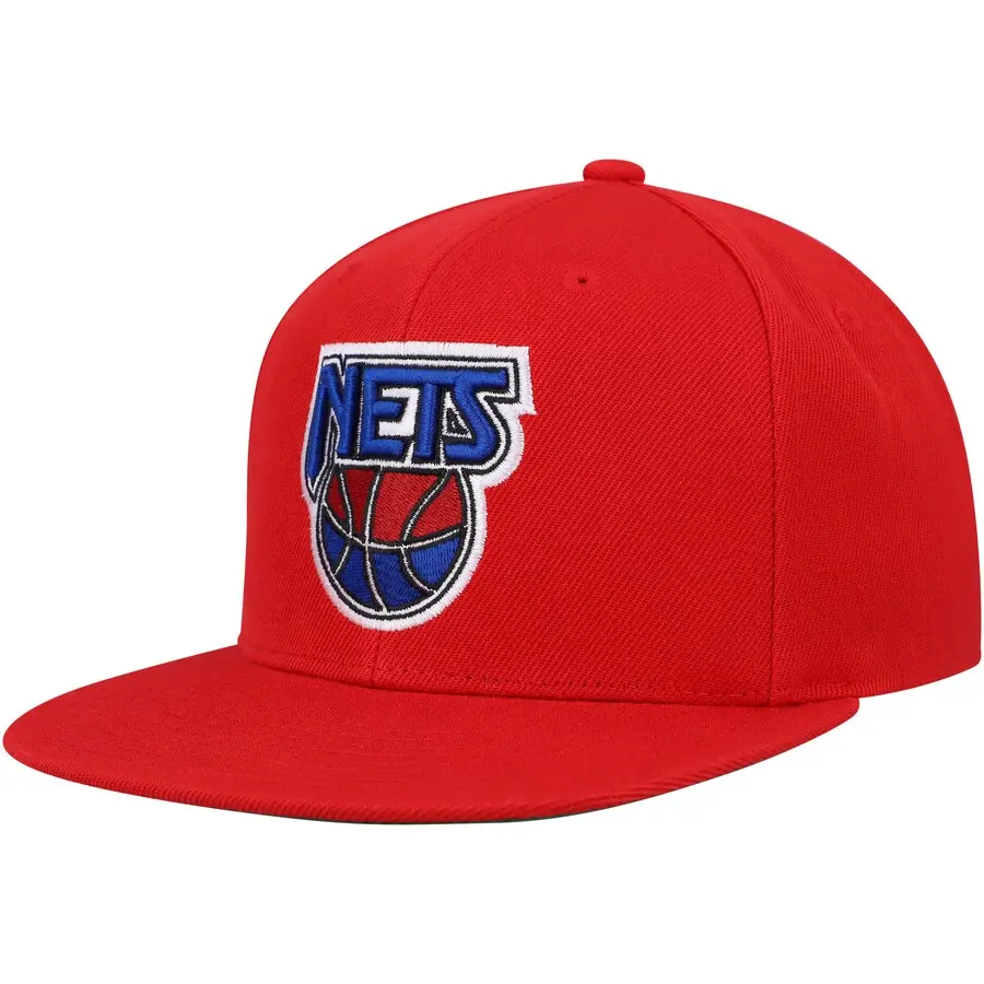 Mitchell & Ness Red NBA New Jersey Nets Core Basic HWC Snapback