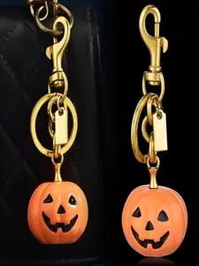 Popular Halloween keychain pumpkin skull key pendant keychain accessory