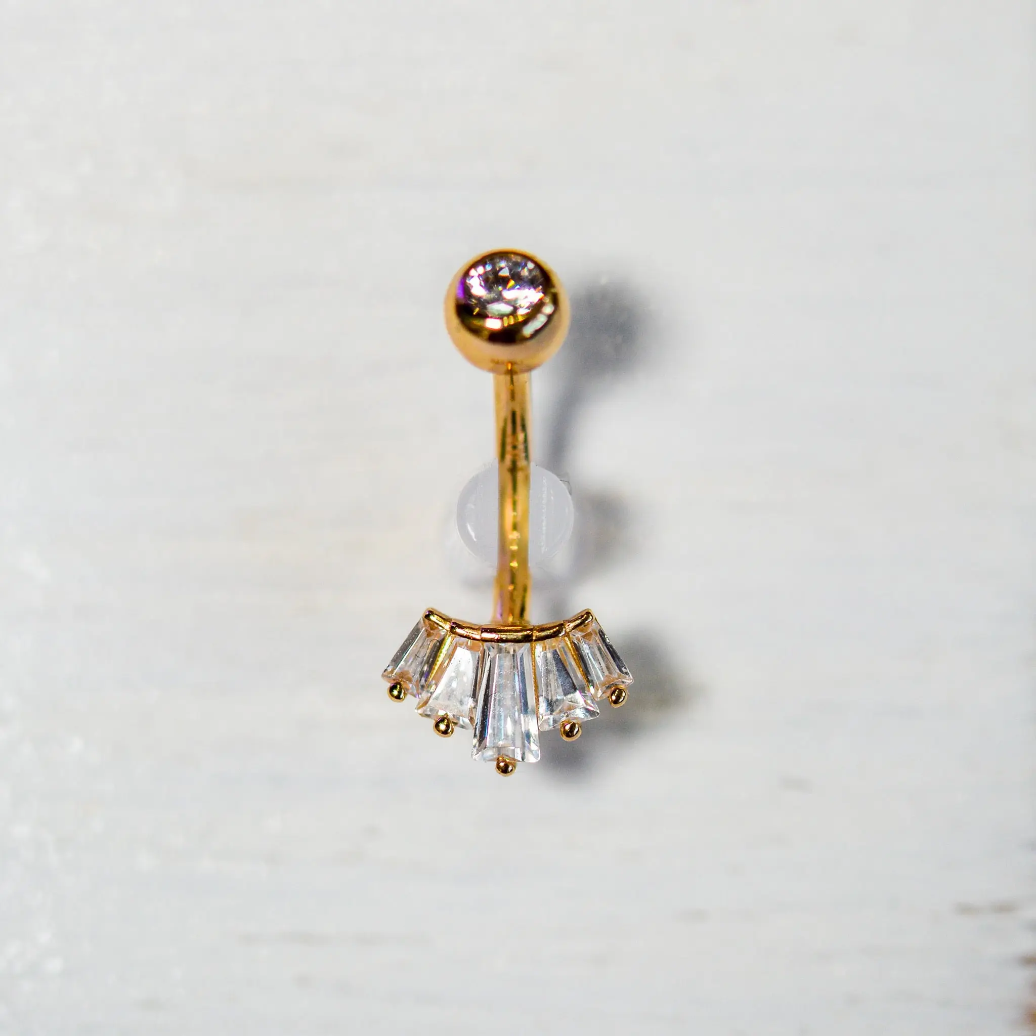 14K 16G Lotus Navel Piercing