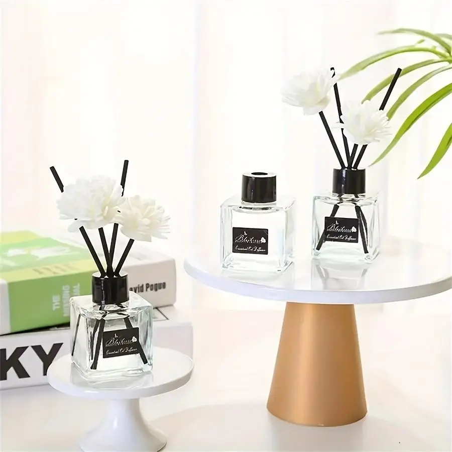2 Bottles Different Scent Diffuser Set, Strong Fragrance Reeds, Multiple Choices Available, Home Aromatherapy, Home Fragrance Decor, Air Diffusers for Home, Household Scented, Room Aromatizer, Home Fragrance Products