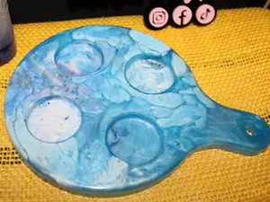 Resin Epoxy Shot Tray - Blue Glitter Design with 4 Cups for Drinks and Snacks