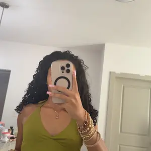 Women's Solid Halter Neck Backless Top, Casual Sleeveless Top for Beach Holiday Vacation, Ladies Swimsuit Strappy Tankini Top for Summer