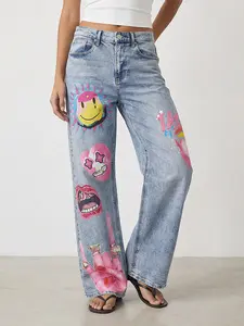 Pink Pop Art Cartoon Graphic Wide-Leg Jeans Y2K Aesthetic Streetwear High Waisted Light Wash Denim Pants Cute Smiley Face Lips Print Baggy Jeans Trendy Women’s Fashion Statement Pants Summer Outfit 90s Style