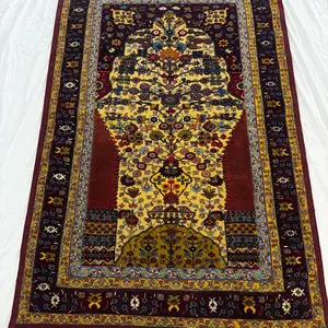 Persian Rug - Traditional Handmade Design