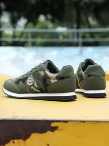 Men's Sporty Casual Sports Shoes Outdoor Running Mesh Thick Sole Sneakers Loafers Couple Style Camo Work Party Large Size