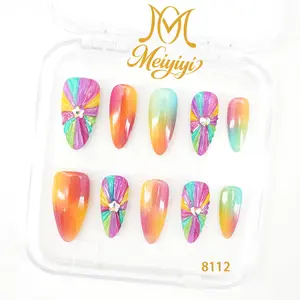 .DP.8112.Rainbow Cat Eye Wearable Nail