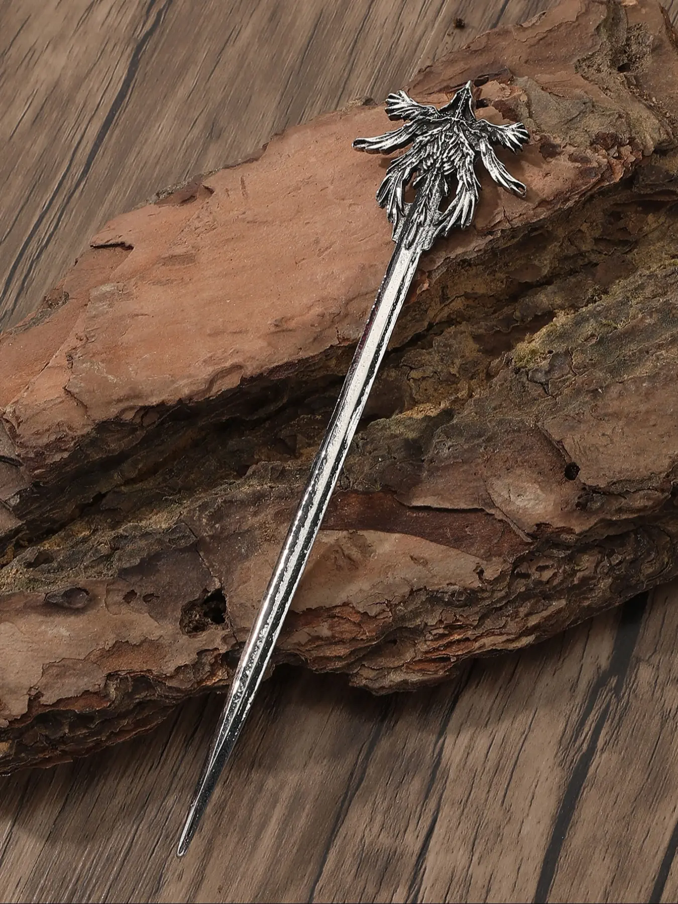 Vintage Viking Six-Wing Angel Hairpin, Trendy Nordic Hair Stick, Stylish Party Accessory for Valentine's, Mother's Day, and Birthdays