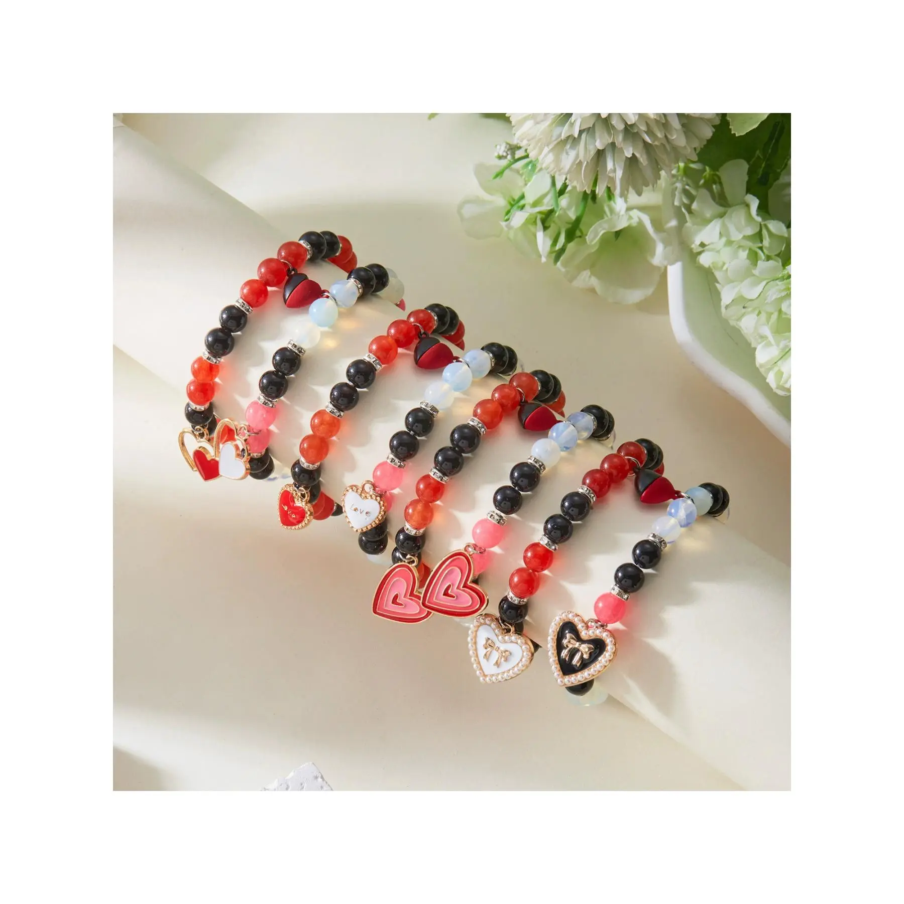 2025 New High-End Unisex Hollow Heart Beaded Elastic Magnetic Couple Bracelet Set, Romantic Jewelry for Pairs, Romantic Bracelet Set, Two Piece Set, Matching Sets