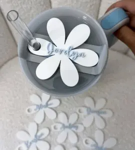 Custom Name Daisy Topper for H2.0 Stnly Tmblr