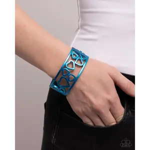 Paparazzi Steal Your Heart - Blue Bracelet P9SE-BLXX-474XX