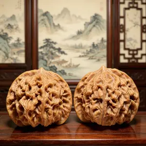 Traditional Chinese Style Gentle Massage Balls - Handheld Therapy Toys for Hand Exercise, Ideal Gift for Wellness Enthusiasts