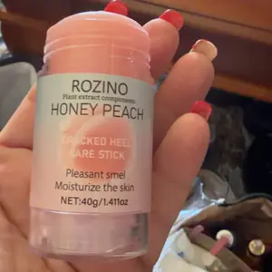 honey peach hand and foot chap care stick with honey peach essence, Moisturize and hydrate, quickly repair dry and cracked skin, restore softness and smoothness to hands and feet, and enjoy peach like care at all times, Intensive Foot Care #TOP PICKS