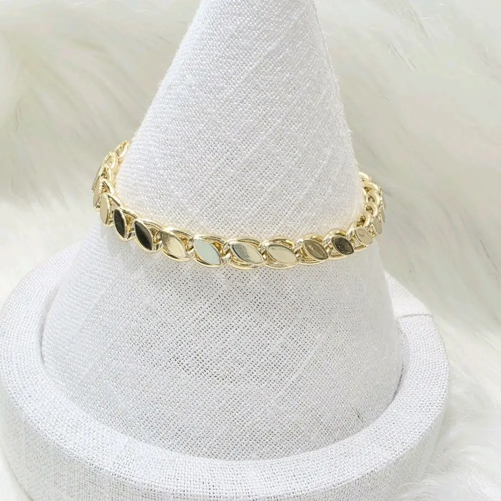 6 inches Pulsera dorada pequeña . Laminado 14k