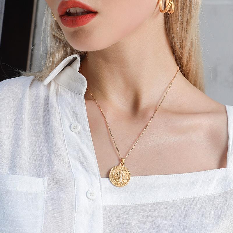 FindChic Saint Benedict Medal Necklace Christian Sacramental Medal Ward off Evil Protection Jewelry Catholic Unisex For Women Men FindChic Saint Benedict Medal Necklace Christian Sacramental Medal Ward off Evil Protection Jewelry Catholic Unisex For Women Men