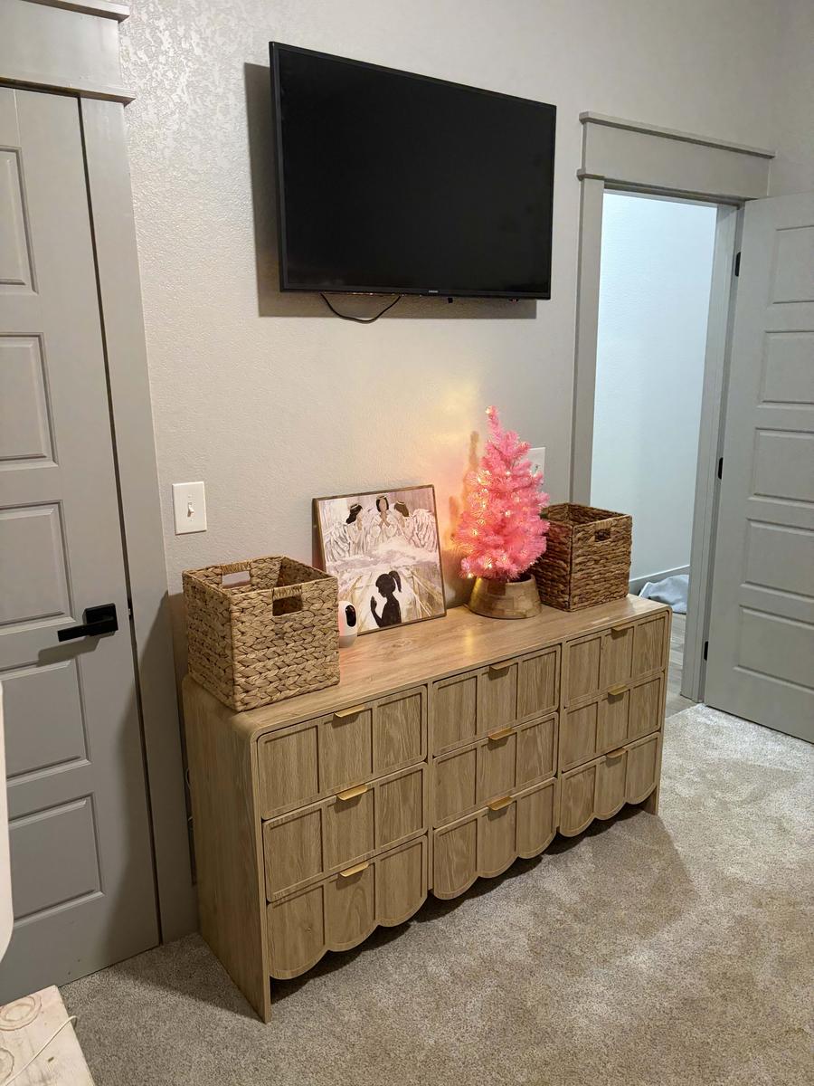 Item: Natural 9 Drawer