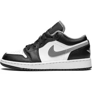 Youth Jordan 1 Low Black/Particle Grey-White (553560 040) (GS)