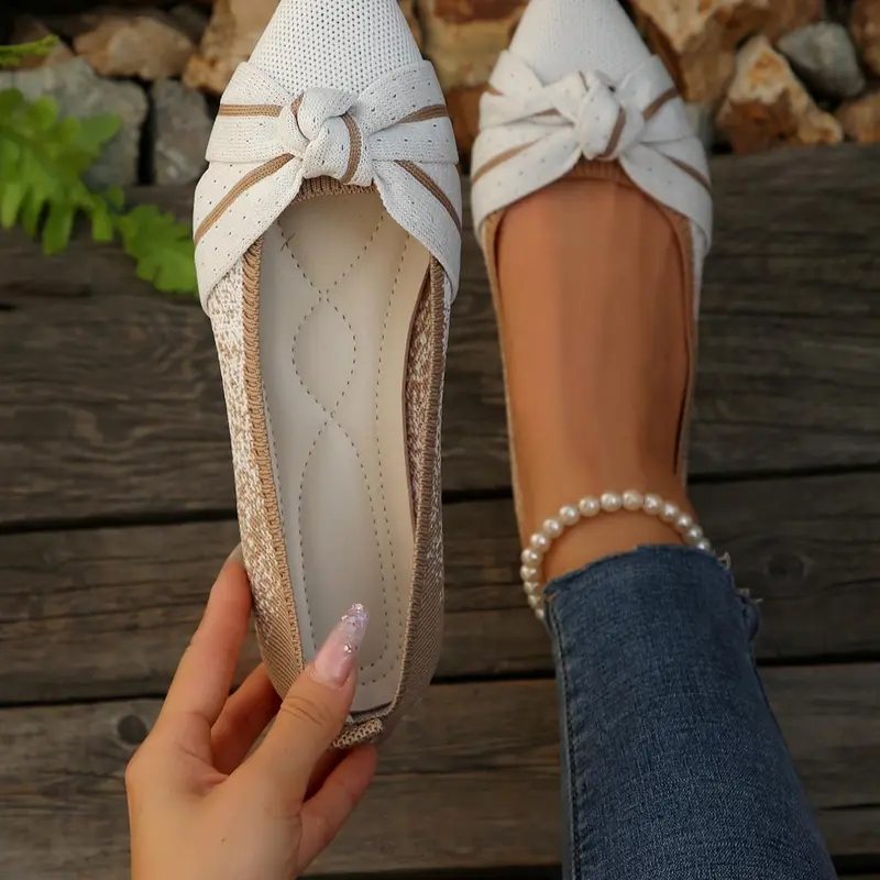 Women's Fashionable Solid Color Slip on Flats, Casual Comfortable Pointed Toe Flat Shoes for Daily Wear, Lightweight Breathable Slip ons Shoes for Women & Girls, Running, Casual Trendy Flat, Slip Ins Shoes