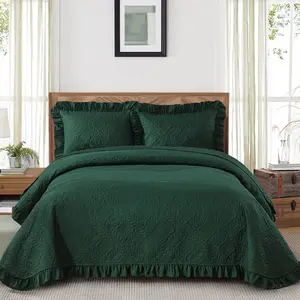3 Pieces Lightweight Ultrasonic Bedspread Quilt Set Soft Microfiber Embossed Summer Quilt Luxurious Warm Coverlet Sets for All Seasons Soft Bedding Sets Modern Bedding Set