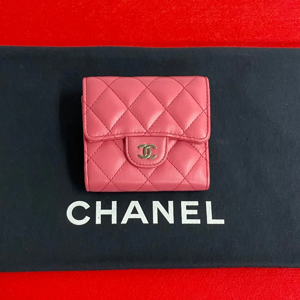 Pre-owned CHANEL Lambskin Small Leather Goods Matelasse Mini Wallet