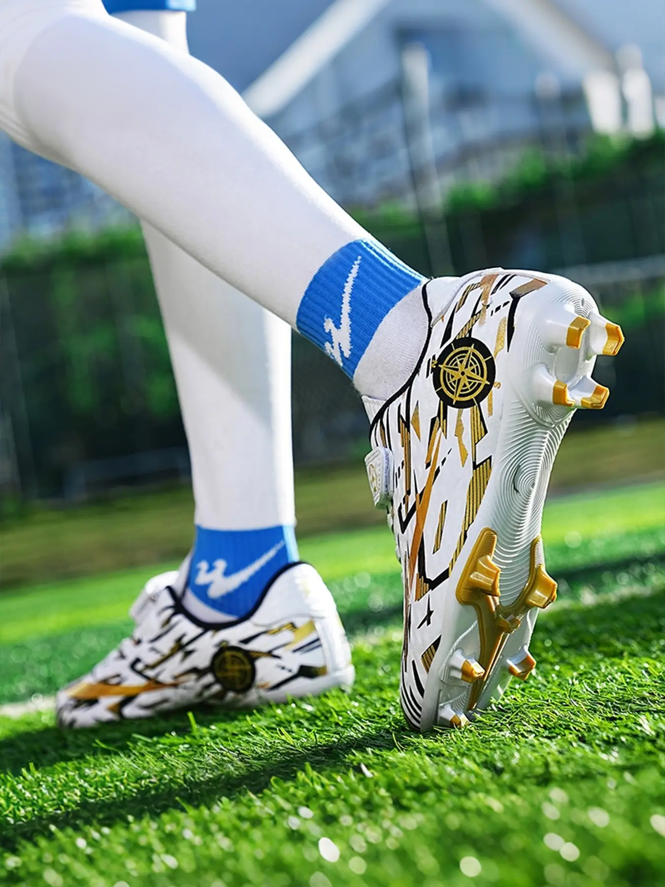 Unisex Kids Football Shoes, Football Boots, Sports Shoes, Professional Long Stud Training Cleats, Student Velcro Anti-Slip Breathable Youth Match Soccer Shoes