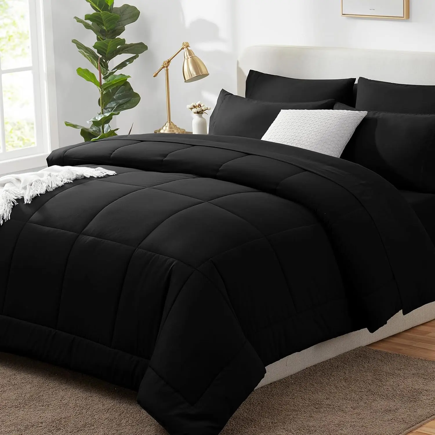 Black Twin XL Extra Soft Modern 5-Piece All-Seasons Bedding Set for Teens - Quilted Design Comforter, Flat Sheet, Fitted Sheet, Pillowcases (Included in a Bag)