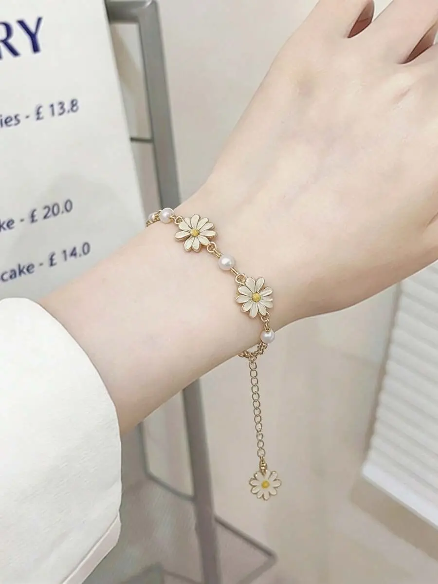 Women's Minimalist Daisy Flower Chain Bracelet, 1pc Fresh Sweet Elegant Fashion Accessory, Suitable for Daily & Holiday Wear