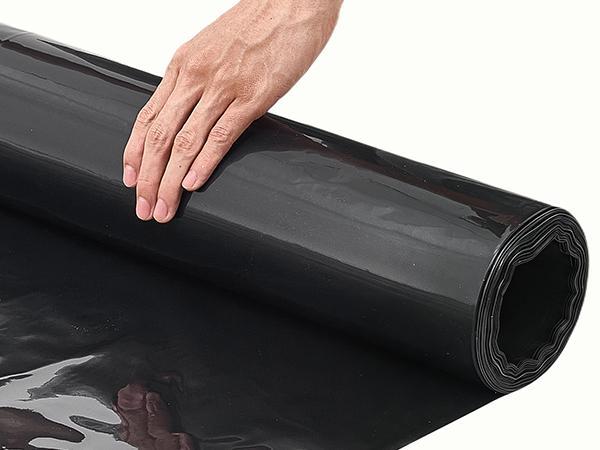 【SummerFinds】VEVOR 6 Mil Black Heavy-Duty Polyethylene Roll, 10' x 25' Thick Plastic Sheeting for Garden Weed Blocker, Painters' Drop Cloth, Crawl Space Vapor Barrier