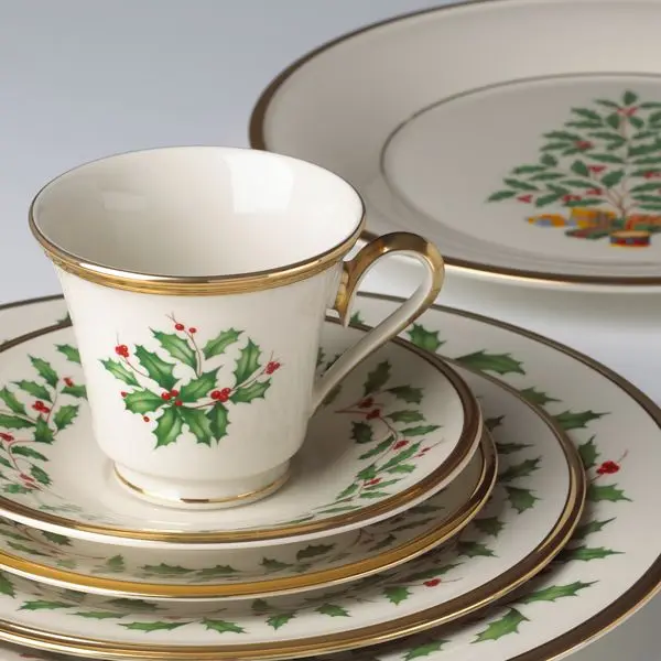 Lenox 146590600 5 Piece Holiday Plate Setting
