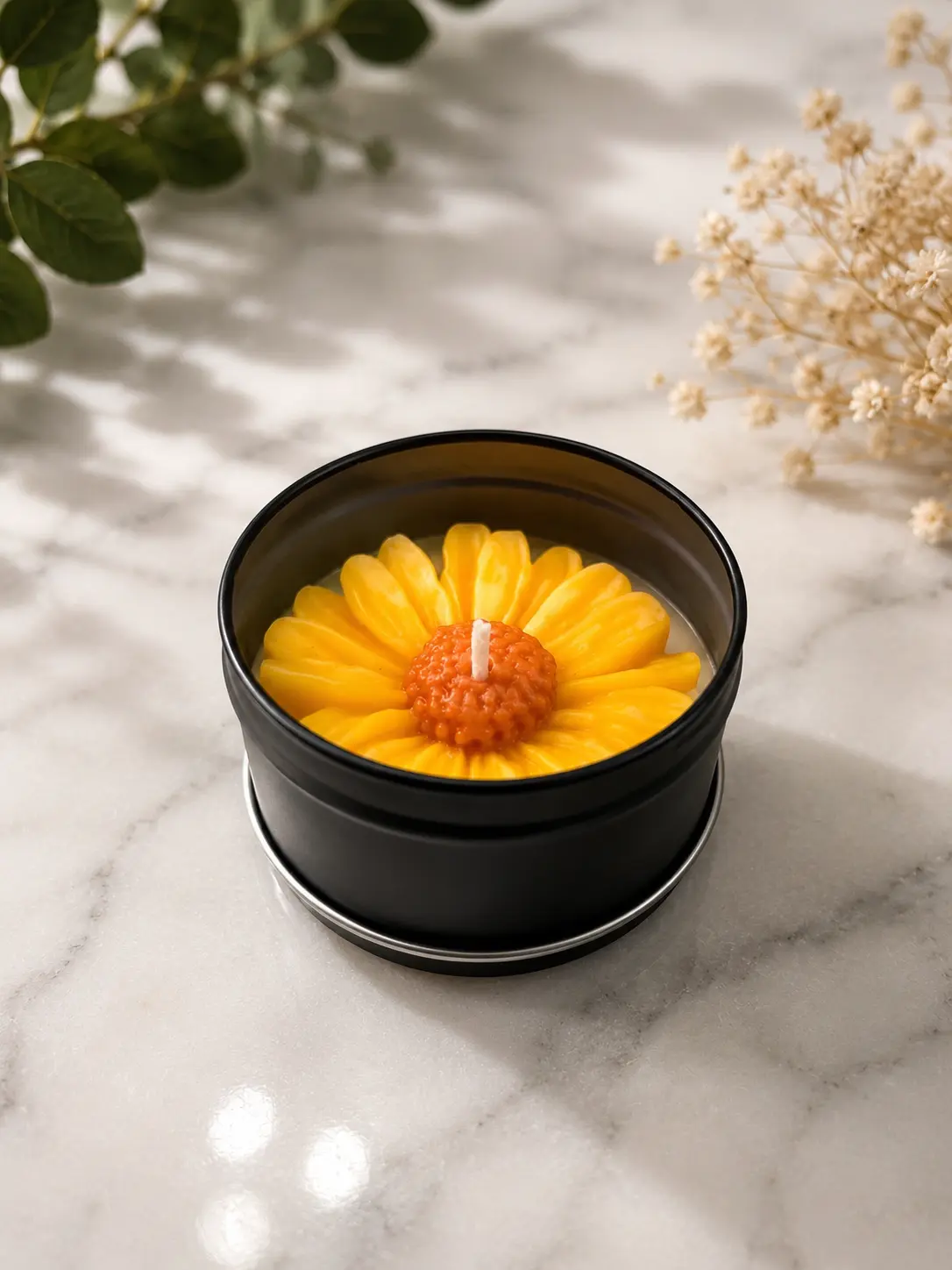 Yellow Flower Candle in Black Tin orange scent - Perfect for Home Decor and Aromatherapy - Ideal for Relaxation and Ambiance Cozy Nature