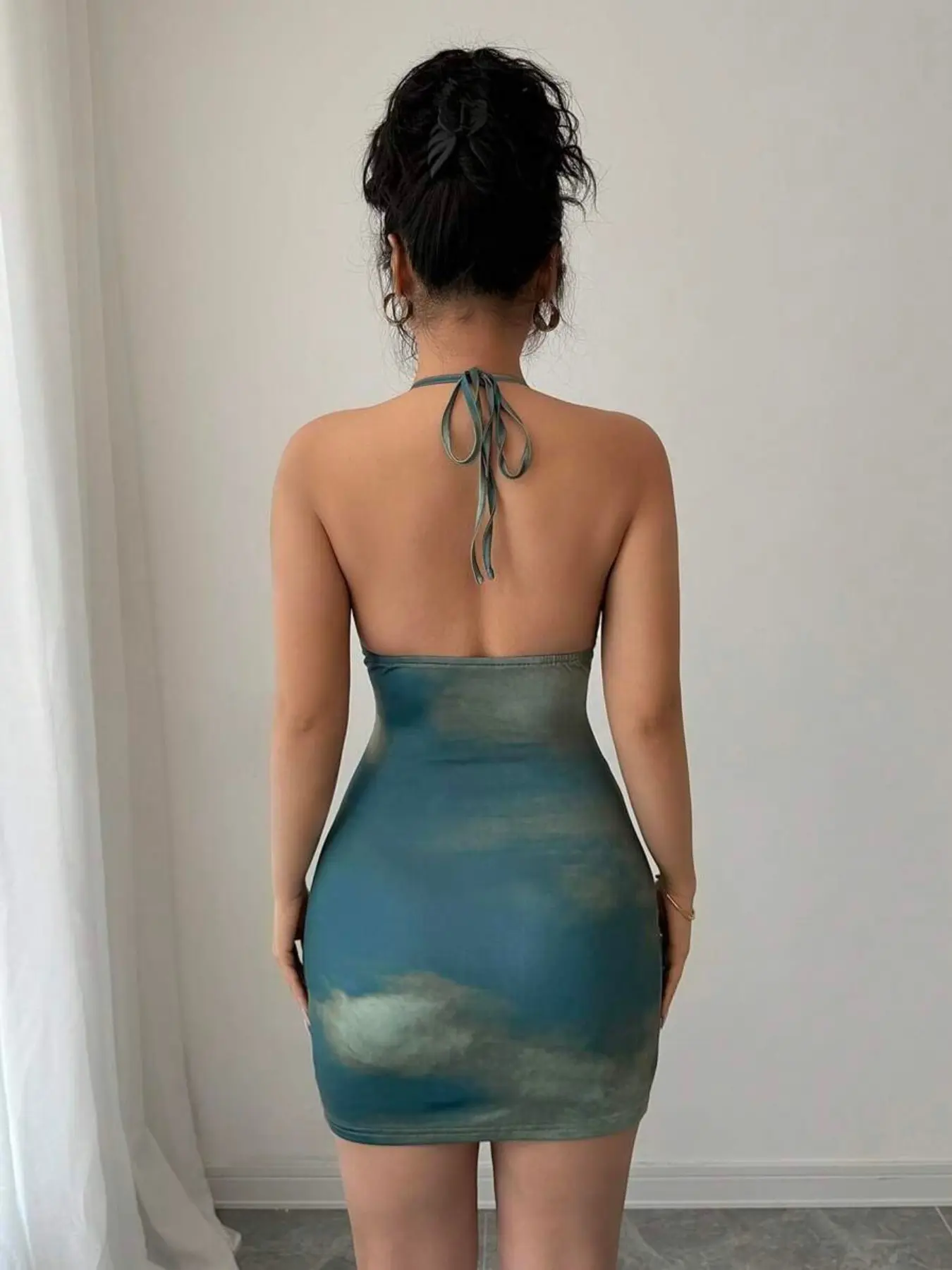 Women's Sexy Backless Tie Dye Floral Mini Dress, Slim-Fit Gradient Print Evening Party Dress, All-Seasons Fashionable - TikTok Shop Women's Sexy Backless Tie Dye Floral Mini Dress, Slim-Fit Gradient Print Evening Party Dress, All-Seasons Fashionable - TikTok Shop