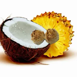 La colada two white coconut candies with piña colada cream dos cocadas blancas con crema piña colada