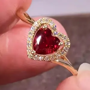 A Luxurious And Elegant Engagement Ring for Women, Featuring a Red Heart-Shaped Synthetic Zirconia, Perfect for Weddings, Parties, Valentine'S Day Gifts, And Everyday Wear